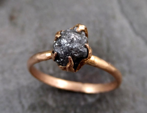 culturenlifestyle:  Stunning Handmade Raw Organic Gemstone & Precious Metal Jewelry by Angeline Portland based indie boutique By Angeline handcrafts stunning gold rings with rough uncut gemstones. The artist loves to transform metals with fire to