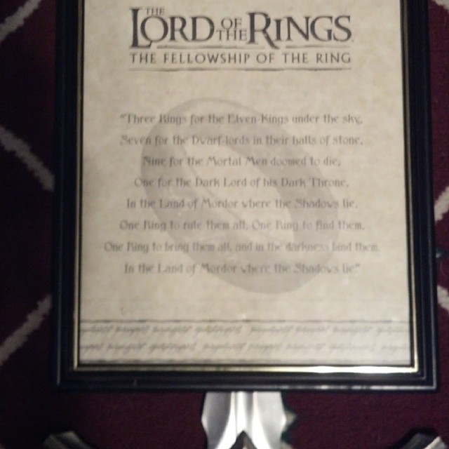 rodgerlodgepole:  #glamdring #lordoftherings #gandalfssword #booyah #gandalf #sword