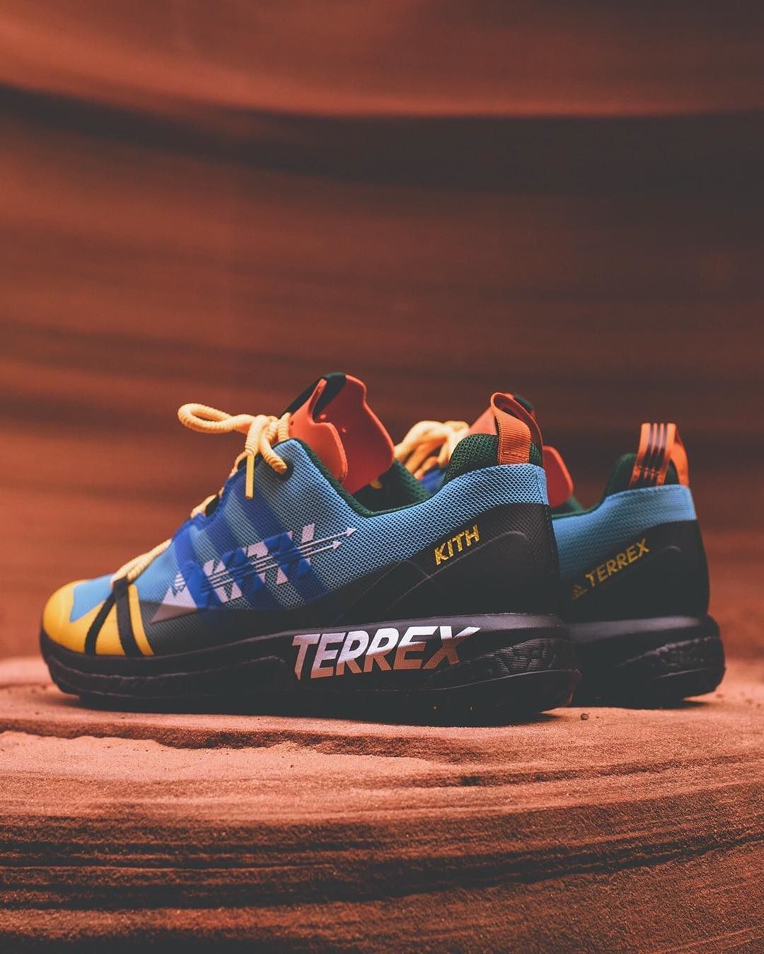 unstablefragments2:  KITH x adidas Terrex Agravic GTX ( via ronniefieg )