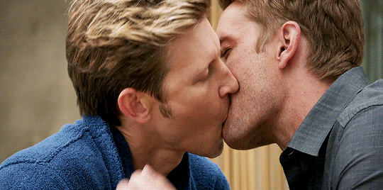 southerncountrydaddy:  When there’s passion in the kissing…..it stirs the soul..,,