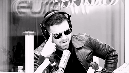 stachestachestachesebstan: jamesbvck:¯\_(ツ)_/¯ why do i love this man??