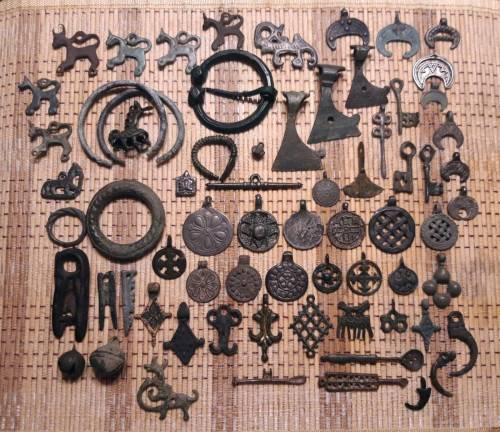 Medieval Pendants and amulets, XI - XIII century.