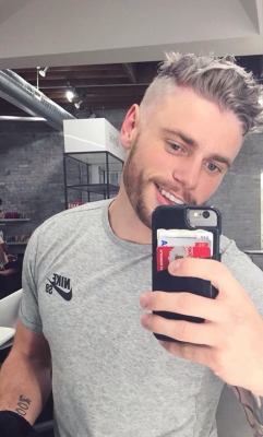 cocksinmyjukebox:  Gus Kenworthy goes grey