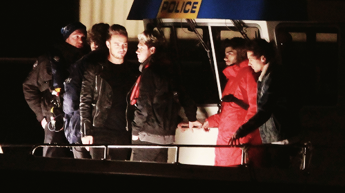 dailyonedirection:  One Direction on the set of their new music video in London (x)