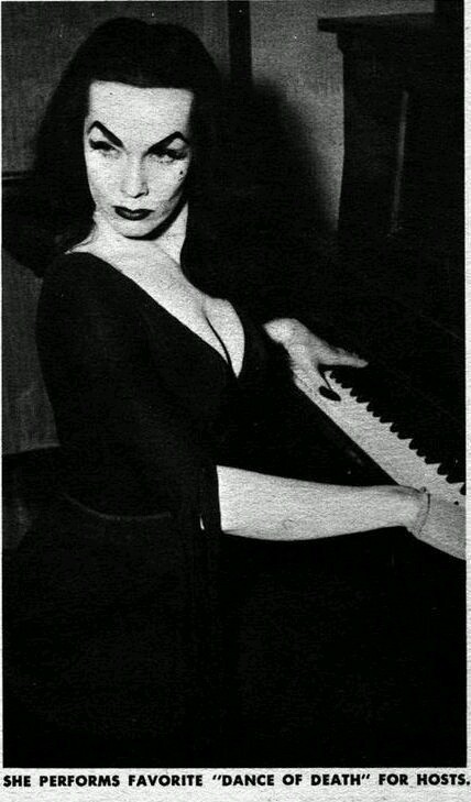 madness-and-gods:  Vampira - Maila Nurmi♡●♡.