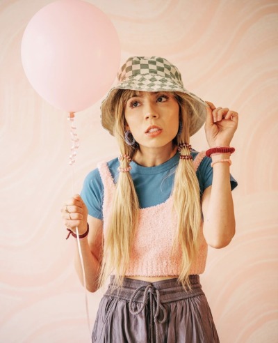 mycarlydotcom:🎈