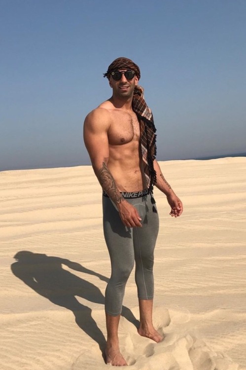 Hot Male Celebs In Underwear