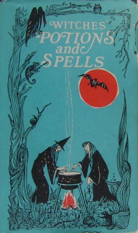the-two-germanys:  Witches’ Potions and SpellsKathryn Paulsen, ed.Mount Vernon: Peter Pauper Press, 1971. 