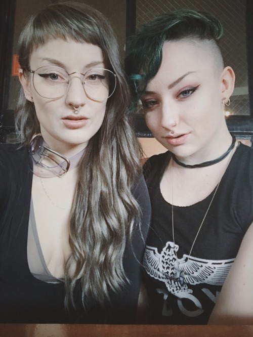 mean goth step sisters on tour part I   @vextape + @blathh