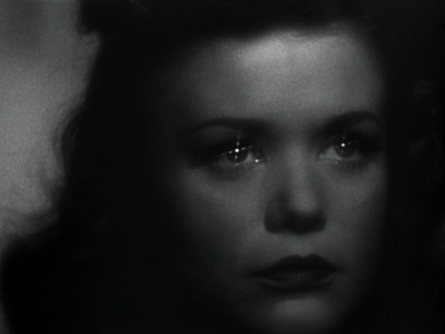 The beguiling Simone Simone from “Cat People”. (1942)