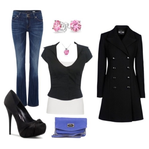 The first outfit for my crossdressing I ever put together, circa 2012. My purse is more denim than b