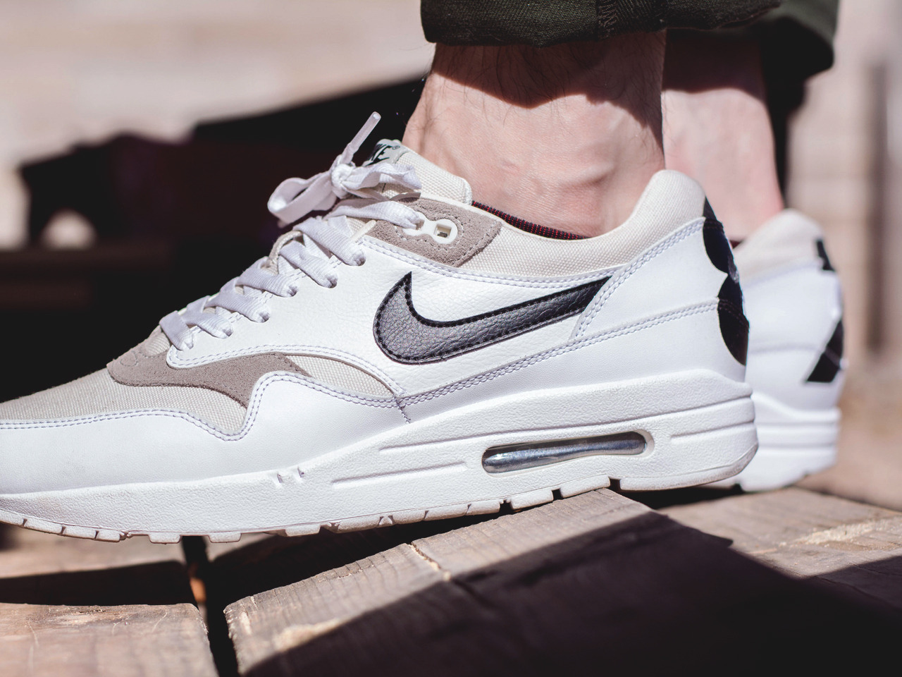 Nike Air Max 1 Premium '87' - White 