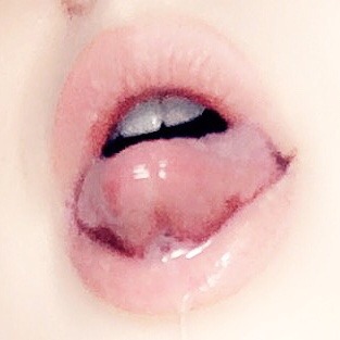 cuteabuse:  Tongue.