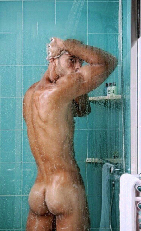 ladnkilt:                                                                                           BATH TIME IS FUN…  THE LITTLE BOY REVEALED WITHIN THE MASCULINE SOUL! The   Male Form… In Photography, Art, Architecture, Decor, Style, And   Culture