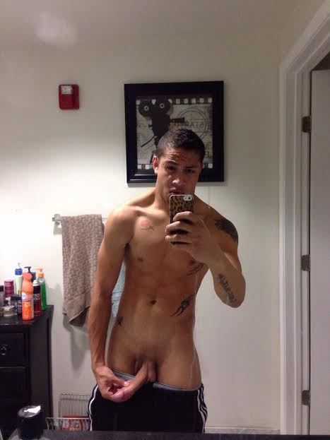 Thanks “IB” for sending in more sexy pics!  Keep them cumming!   Please send