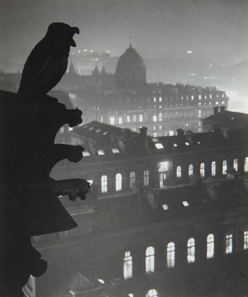 enginekid88photos:BRASSAÏ: Nocturnal View from Notre Dame overlooking the Hotel-Dieu, circa 193