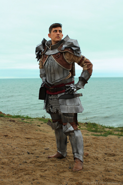 hattedhedgehog: “So, this is the Storm Coast, huh? Should have brought beach towels with us, C