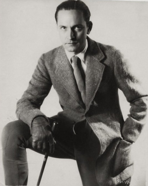 coopmillandmarch:Fredric March, 1930s.