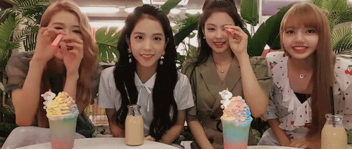 bleackpink: BlackPink’s 2nd anniversary celebration on vlive♡!