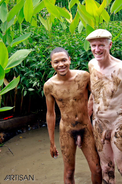 September 8, 2014   Yardwork Albert and friend. Albert is a gay nudist blogging here on Tu