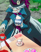 envy-and-pride:  Gifset of Undertaker as the Mad Hatter requested by ladytaraking