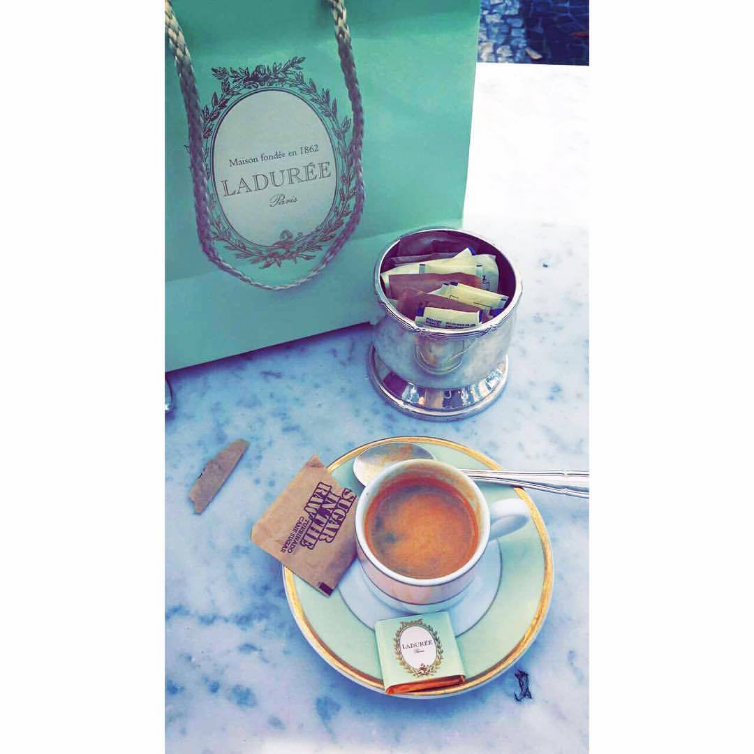 Time for Dessert 😋   #leighbeetravel #miami #florida #southbeach #laduree #espresso