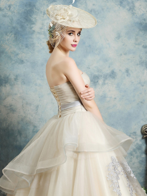 ilovebrides:  ericdressreviews:   urlend.com/iQZBvaU Ericdress Sweetheart Appliques Bowknot P