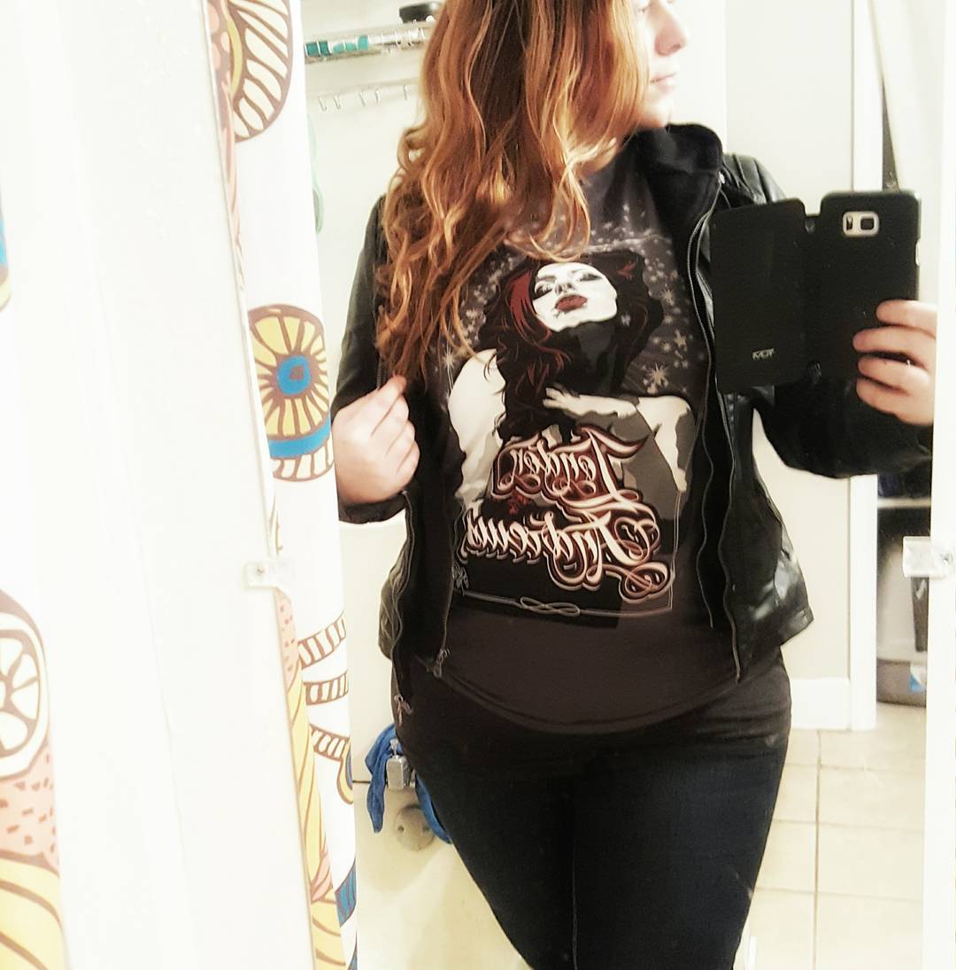 londonandrews:  Hell yeah! @tinyfishprinting finished printing the T-shirt/tanktops/hoodies!