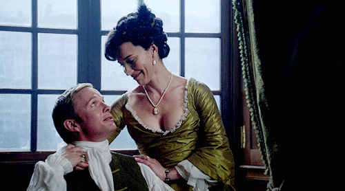 e-ripley: BLACK SAILS XI. Put a man on an island, give him power over other men, and it won’t 