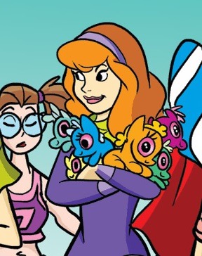 cometcrystal: time and time again, toy collector daphne is proven canon