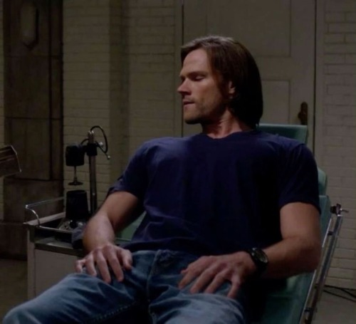 His Hands Are Sooo Hot