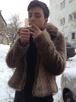 blanklights:  furs