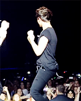 bestivals:  HAPPY 22ND BIRTHDAY, LOUIS!!! 