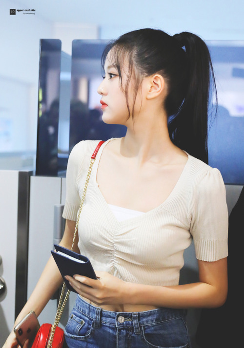 phorbidden: iz-onez:© upper east side ◈ do not edit Jang Wonyoung