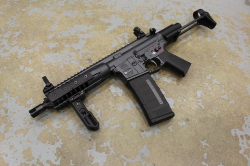 gunrunnerhell:LWRC Six8 PDWA “Personal Defense Weapon” with an interesting origin. The Six8 was crea