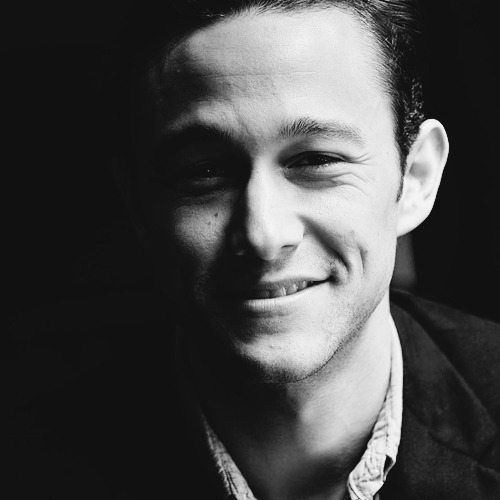 dailyjosephgordonlevitt:  “The most important thing, married or single, is that you can’t compare your life to overly simplified fantasy figures on TV, in movies, or in magazines. Every human being is unique. Every relationship is unique. If you’re