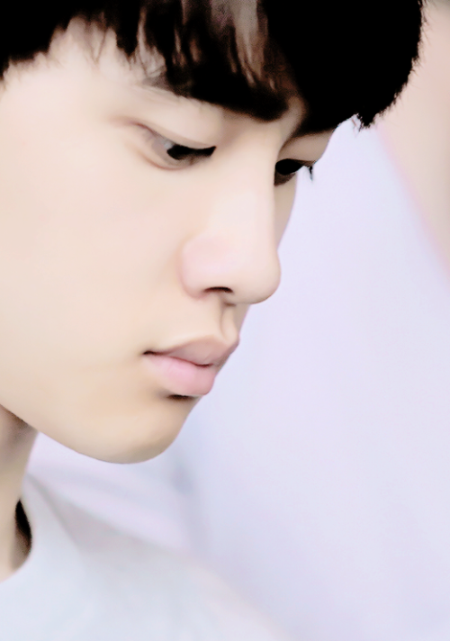 cataerpie:  18/100 EDITS OF MY SQUISHY PRINCE♥