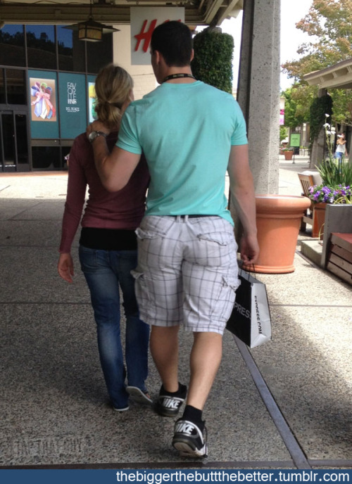 thebiggerthebuttthebetter:  Lucky Lucky Girl