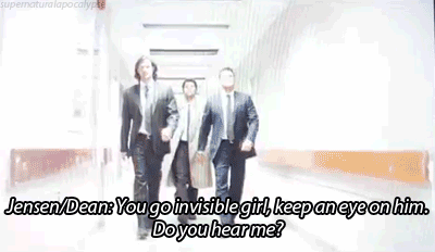 supernaturalapocalypse:  So that’s how Castiel disappears.  (x) 