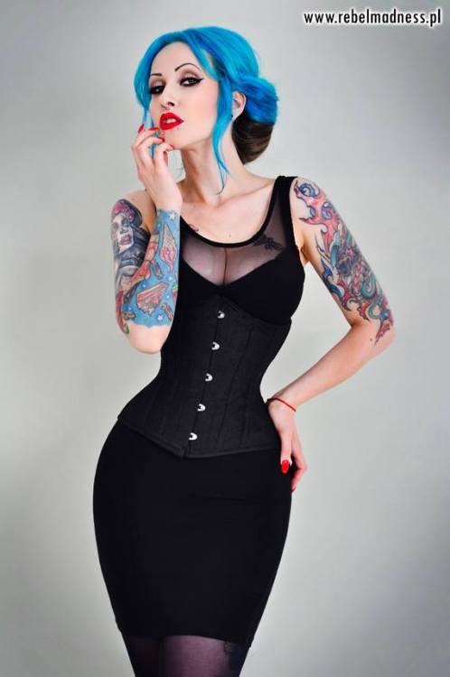 tightlaced-pinup:I love all of these so much!!!!!