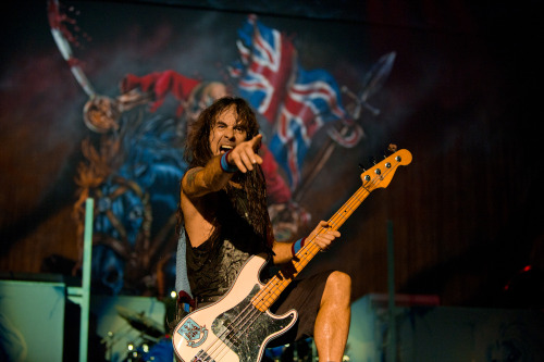 Todos los que tenemos entradas a Iron Maiden, por ley deberíamos tener libre hoy!!!!!!!!!!!