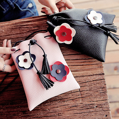 tobious:PU Leather Floral String Crossbody Bag