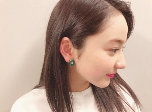 waitaminutebro:  平 祐奈|Yuna Tairaさん(@yunataira_official) • Instagram写真と動画