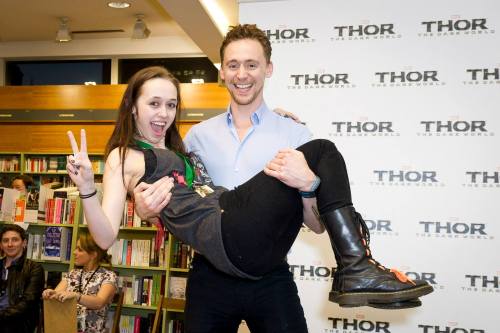 princessagainstpatriarchy:farbenfrei:hot-cuppa-tea:thomaswh-loki:Marvel’s The Avengers Australia &am