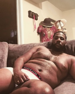 kingdecuba:  After a long day came home to strip…🔥🔥#tommyhilfiger #thickdudestastebetter #thickboy #gayatlanta #gayatl #hevydutyfresh #👀 #🐻 💯 (at East Point, Georgia)