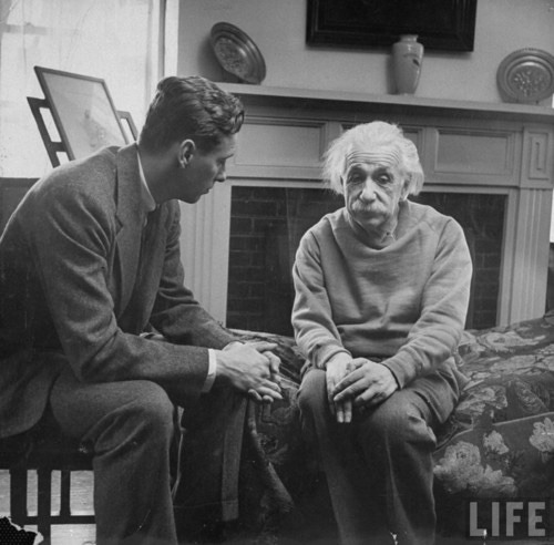 Albert Einstein and his therapist.
“It’s hard to find happiness in intelligent people.” - Einstein.