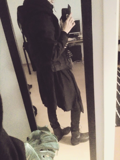 ohmonolith:got new boots and low cut shoes and i just really need autumn to come so i can look cool 