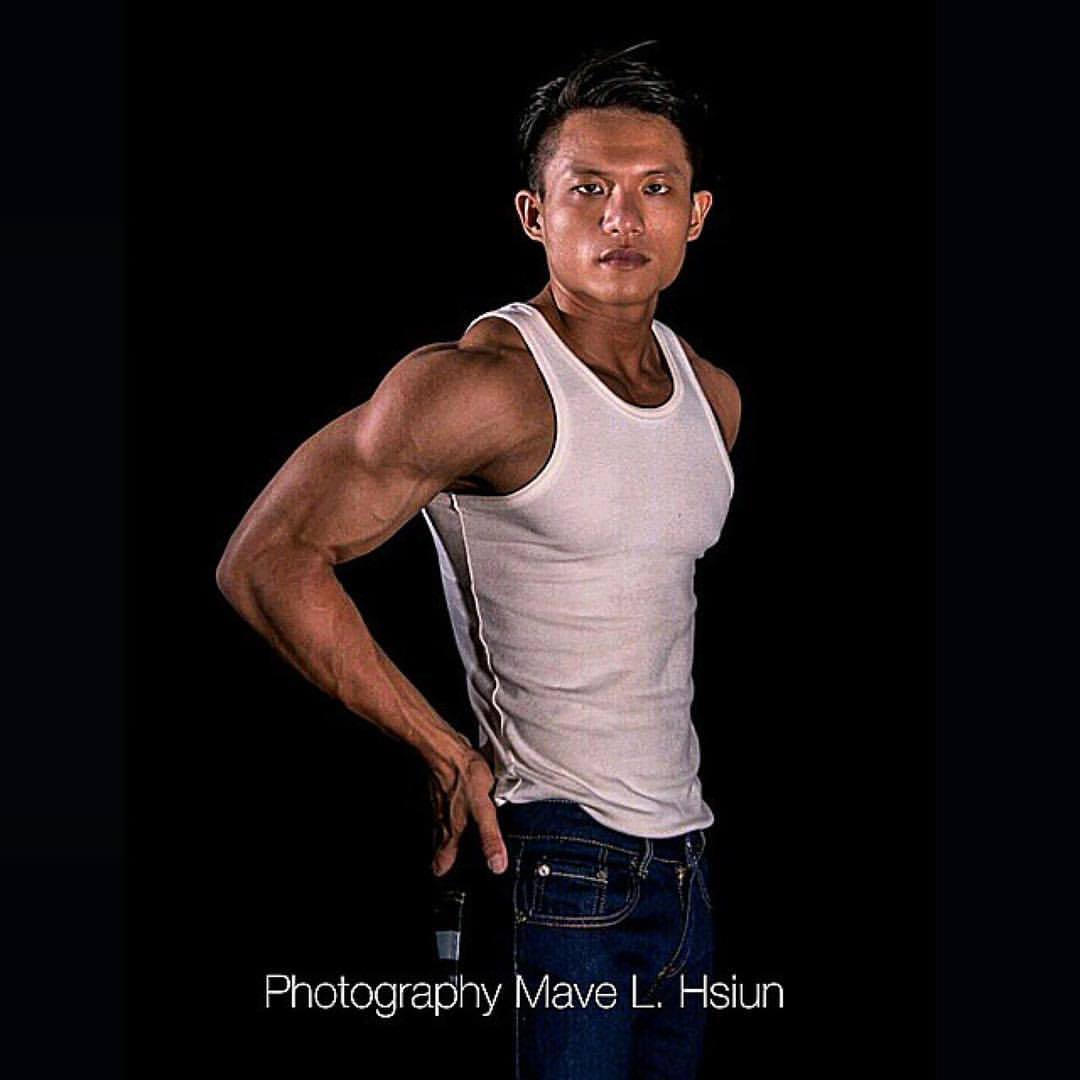 Viva!Asian hunks!