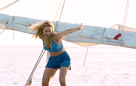 arianagrandes:“The character of Donna is just- she’s such an incredible character, like, so full of 