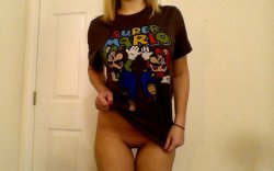 nerdygirlsnaked:  Flashing her Princess Peach - Super Mario Bottomless   More nsfw pics from her here -http://www.reddit.com/user/naughtyblonde1